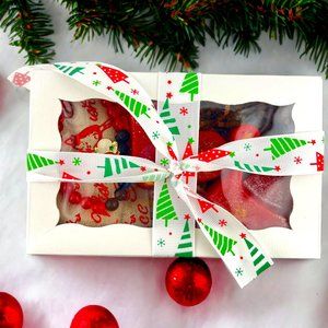 Santa's Here! Soap Box with Bracelet